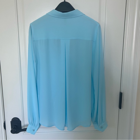 NWT WHITE HOUSE BLACK MARKET SOFT SHIRT BERMUDA BLUE SIZE XS - Picture 5 of 7